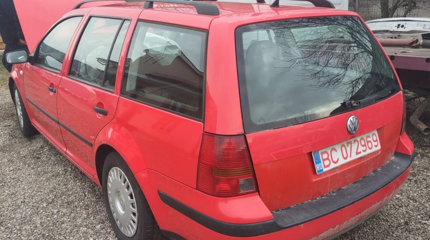 Piese caroserie motor 1.9SDI Aqm Vw Golf 4 break