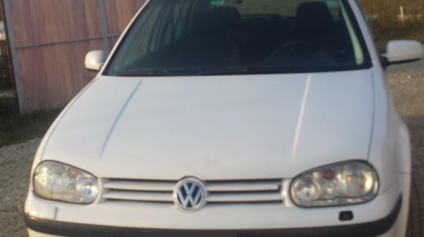 Piese caroserie vw golf 4 an 99 plafon use stalp capota hayon