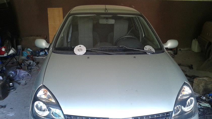 Piese clio 2