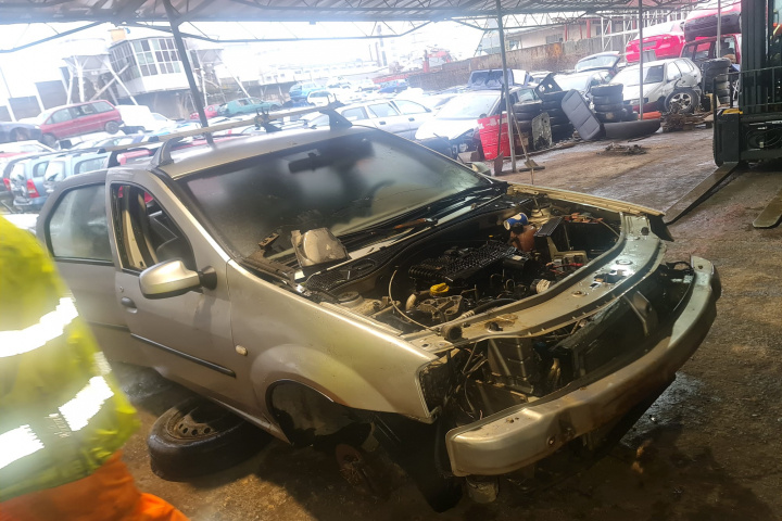 Piese Dacia Logan [2004 - 2008] Sedan 1.5 D MT (70 hp)