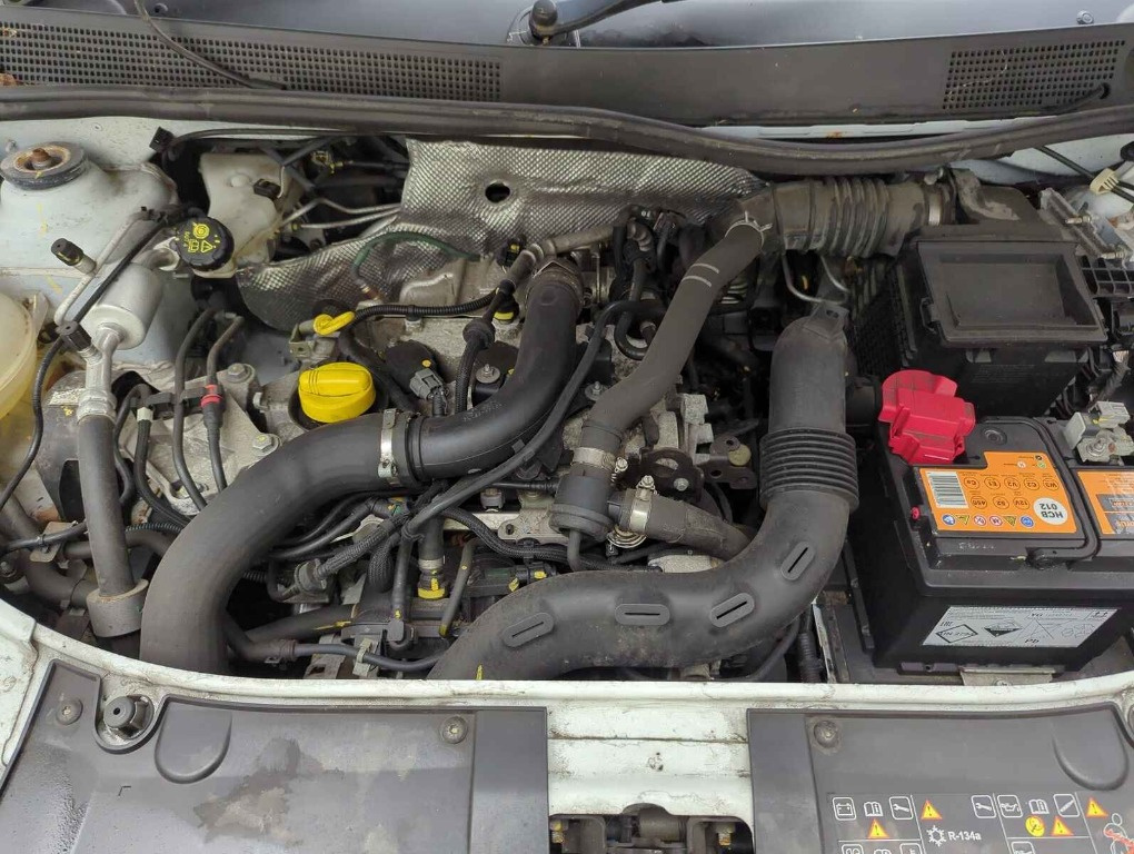 Piese de caroserie, motor, cutie viteze, Dacia Sandero 2, 0.9 benz