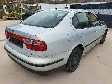 Piese de caroserie si motor Seat Toledo 2001 diesel benzina