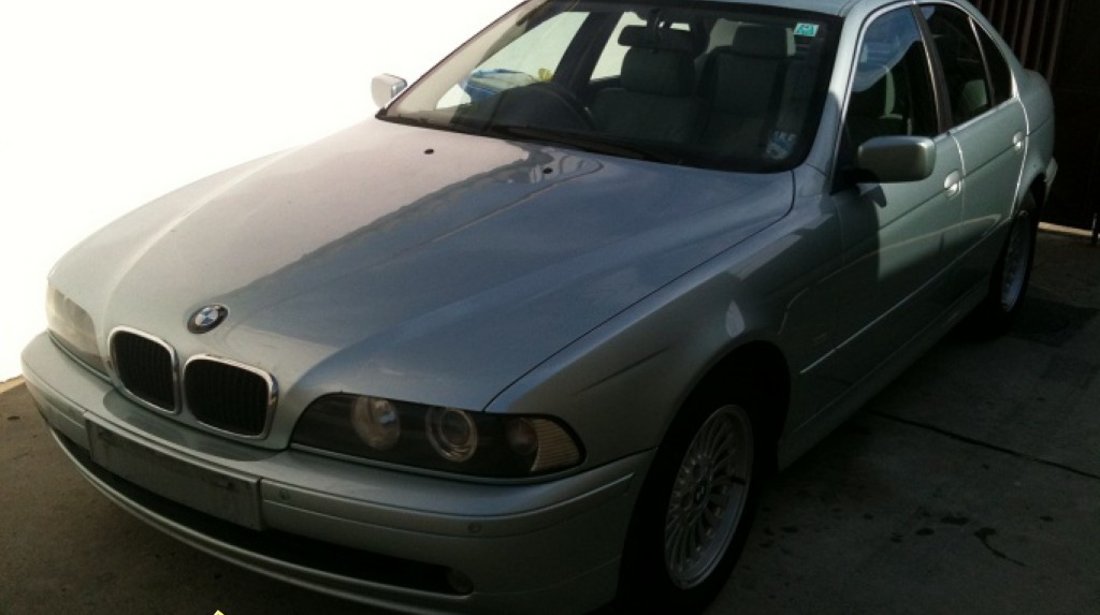 Piese dezmembrari bmw e39 525i an 2002