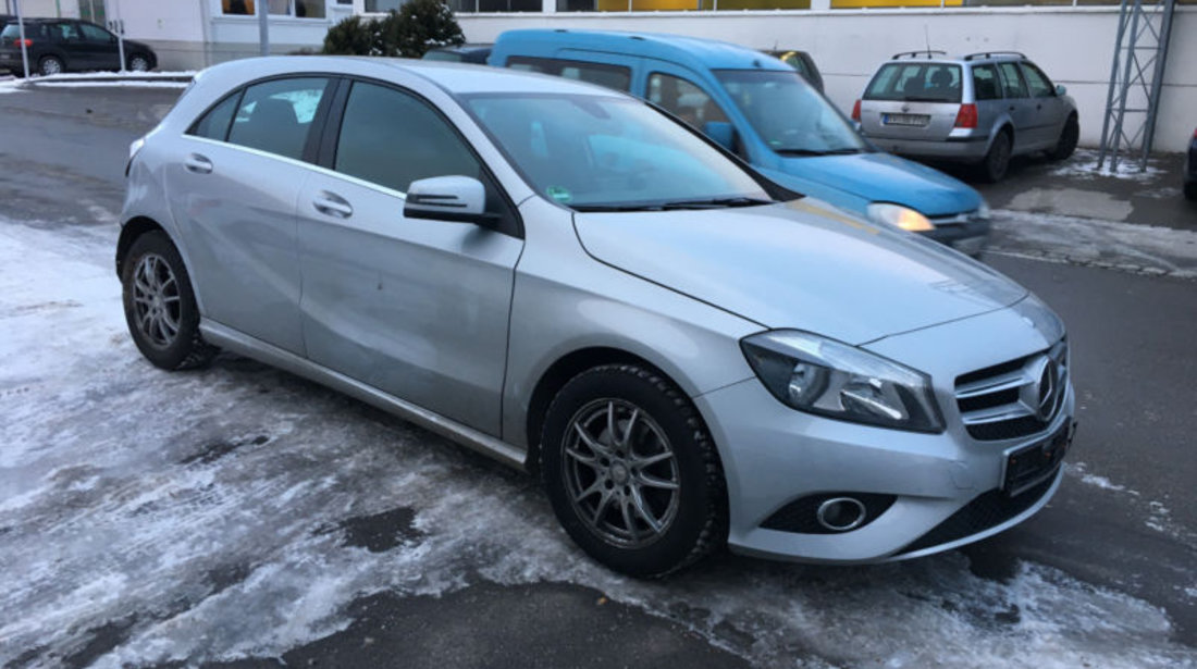 Piese Dezmembrari / Dezmembrez Mercedes-Benz A Classe 2013  180