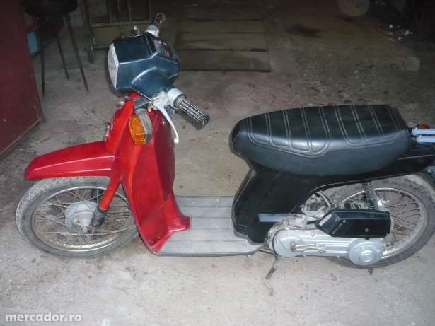 Piese,Dezmembrez Honda Sh Retro 49 cm 2 T
