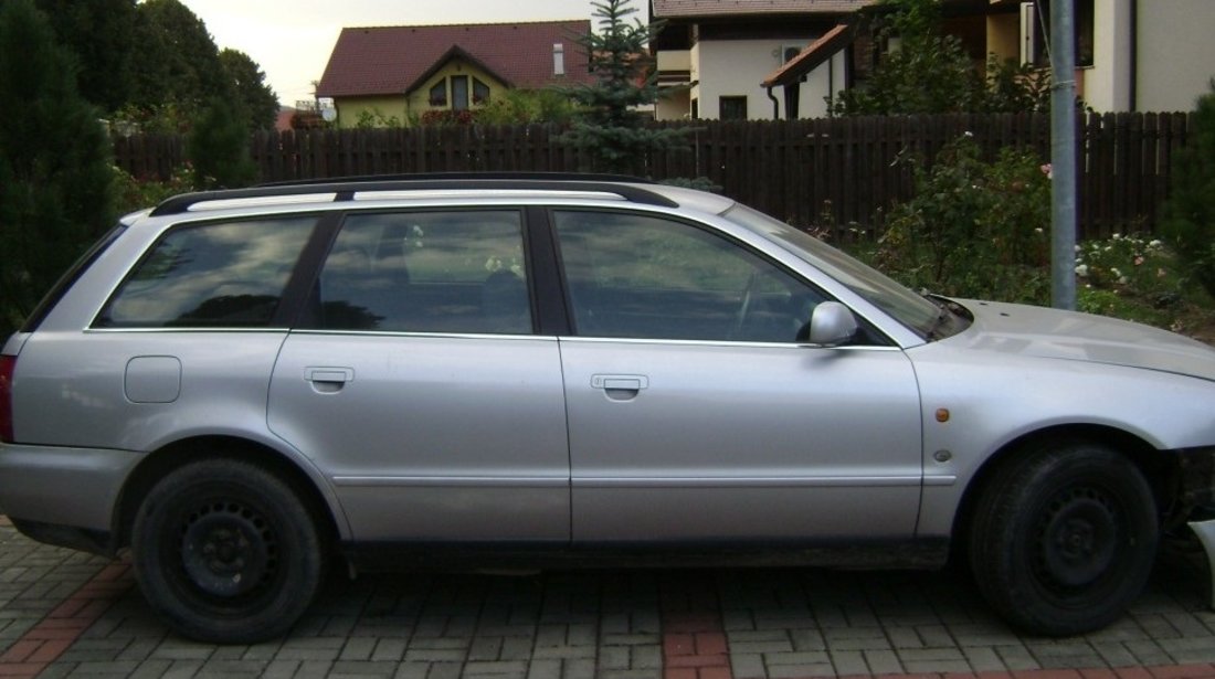 Piese din dezmembrari  AUDI A 4 BREAK,AN 1998,MOTOR 2.8 6v BENZINA