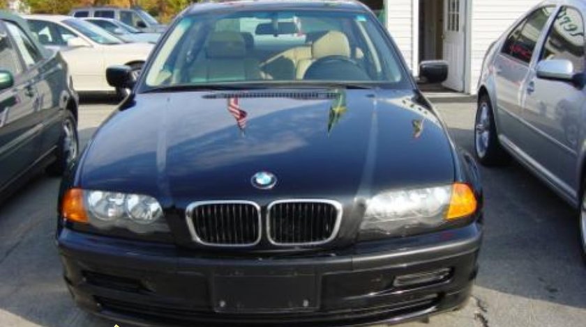 Piese din dezmembrari BMW 323 2 5 benzina 2000