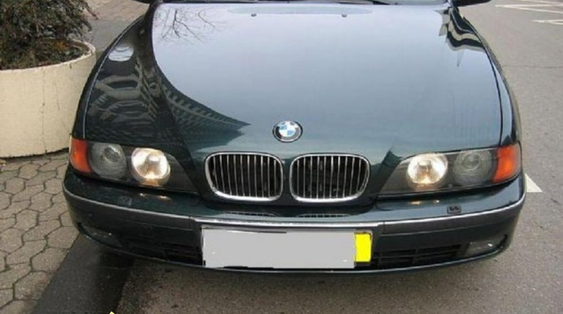 Piese din dezmembrari bmw e39 520i an 1998