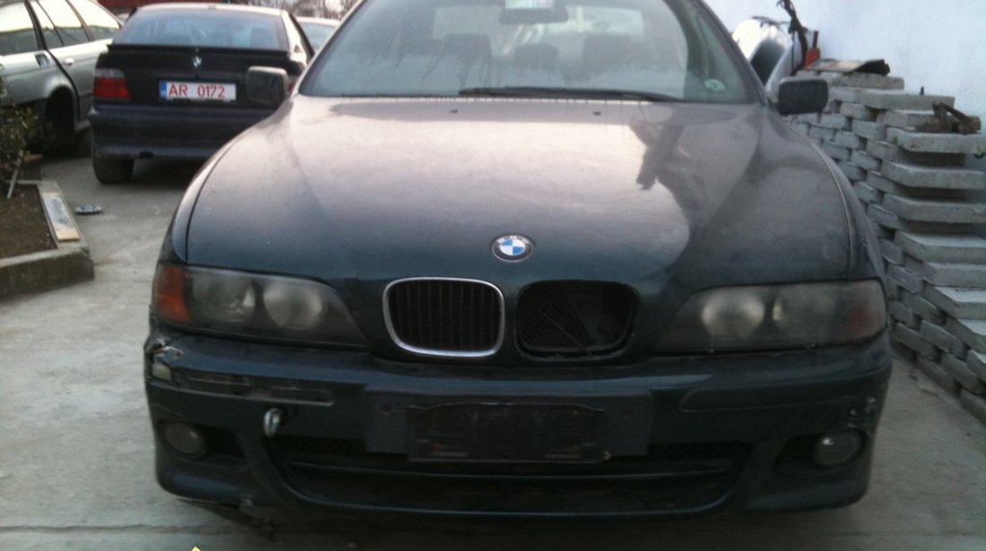 Piese din dezmembrari bmw e39 520i cutie automatica an fabr 1997