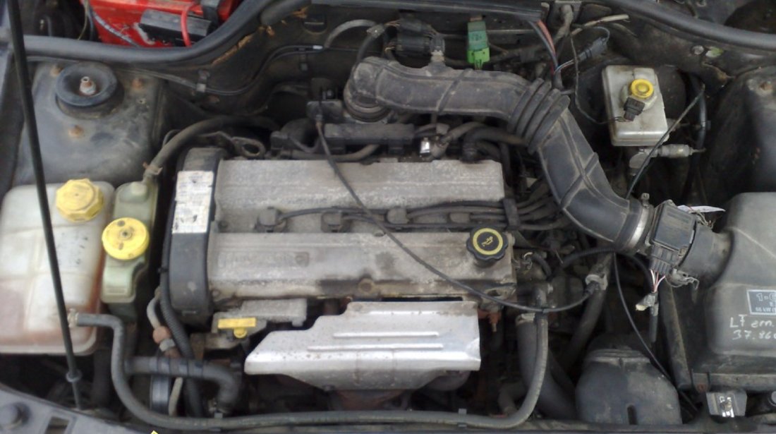 PIESE DIN DEZMEMBRARI FORD ESCORT BREAK 1 6 16 VALVE SAU