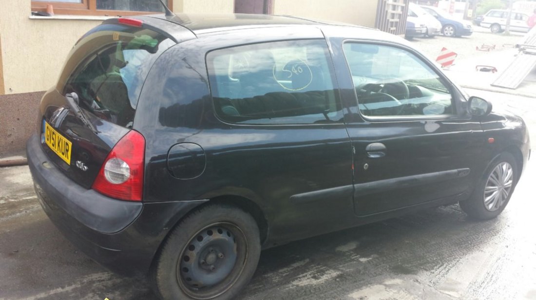 Piese din dezmembrari Renault Clio 2002