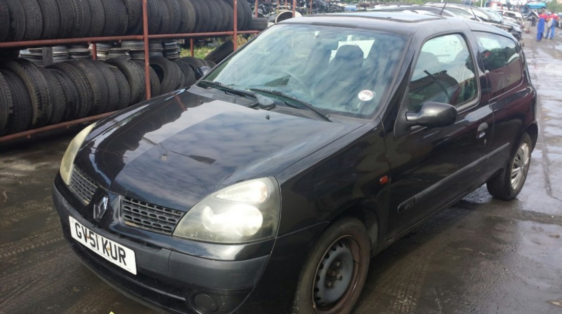 Piese din dezmembrari Renault Clio 2002