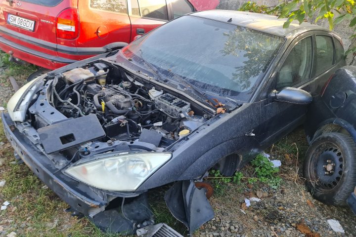 Piese Ford Focus [facelift] [2001 - 2007] Hatchback 5-usi 1.8 TDCi MT (101 hp)