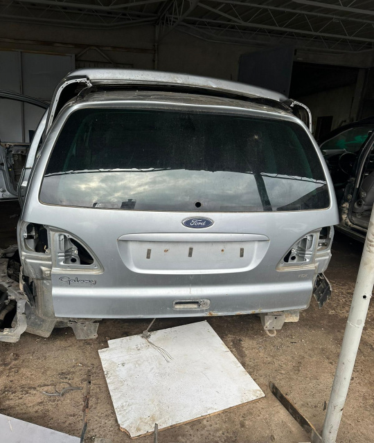 Piese Ford Galaxy [facelift] [2000 - 2006] Minivan 1.9 TDi MT (130 hp)