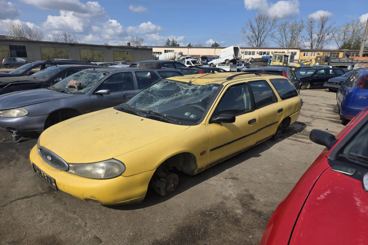 Piese Ford Mondeo MK2 [1996 - 2000] wagon 1.6 MT (90 hp)