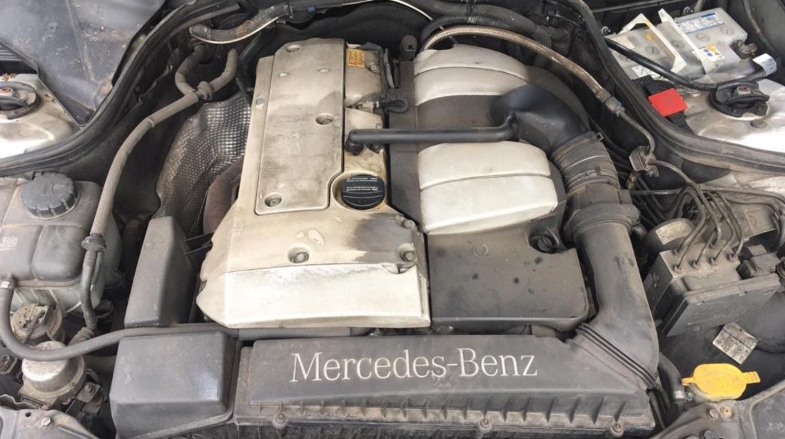 Piese Mercedes C Class C180 Benzina w203 2001