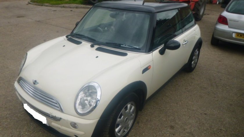 Piese Mini Cooper din Dezmembrari Mini Cooper R50 1.6 benzina an 2004 cutie manuala