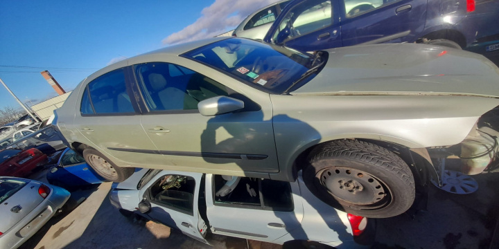 Piese Renault Laguna 2 [facelift] [2005 - 2007] Liftback 1.9 DCi MT (110 hp)