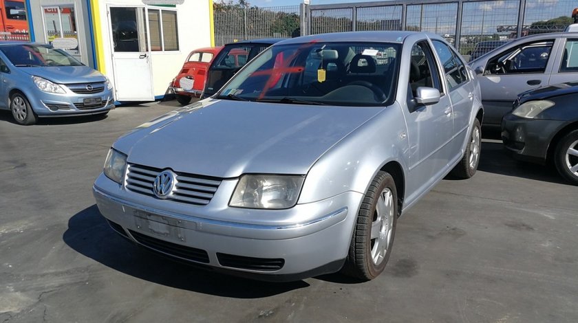 Piese second-hand pentru Volkswagen Bora