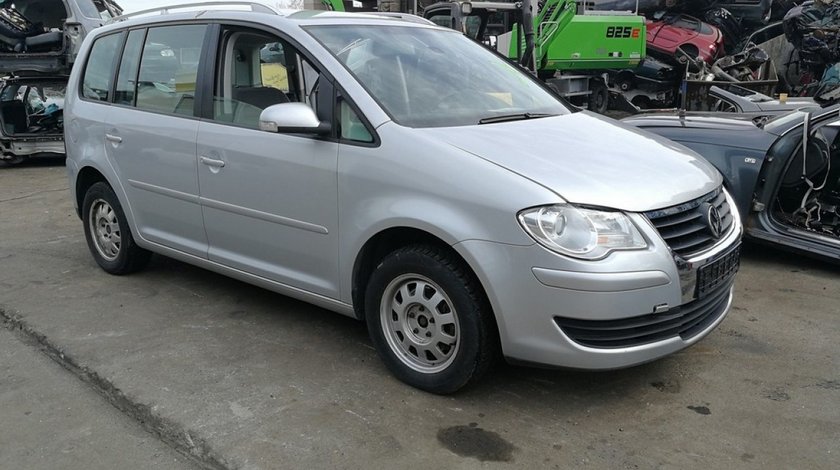 Piese second-hand pentru Volkswagen Touran facelift