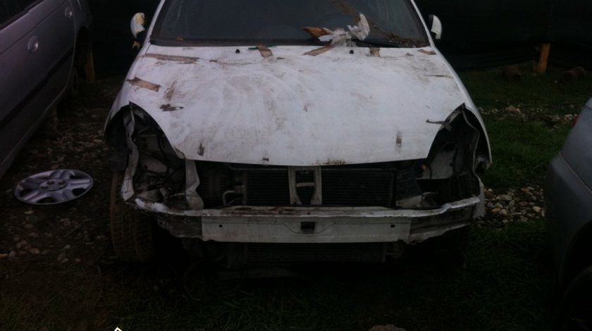 PIESE SI ACCESORII RENAULT CLIO AN 2002 2007 BENZINA DIESEL