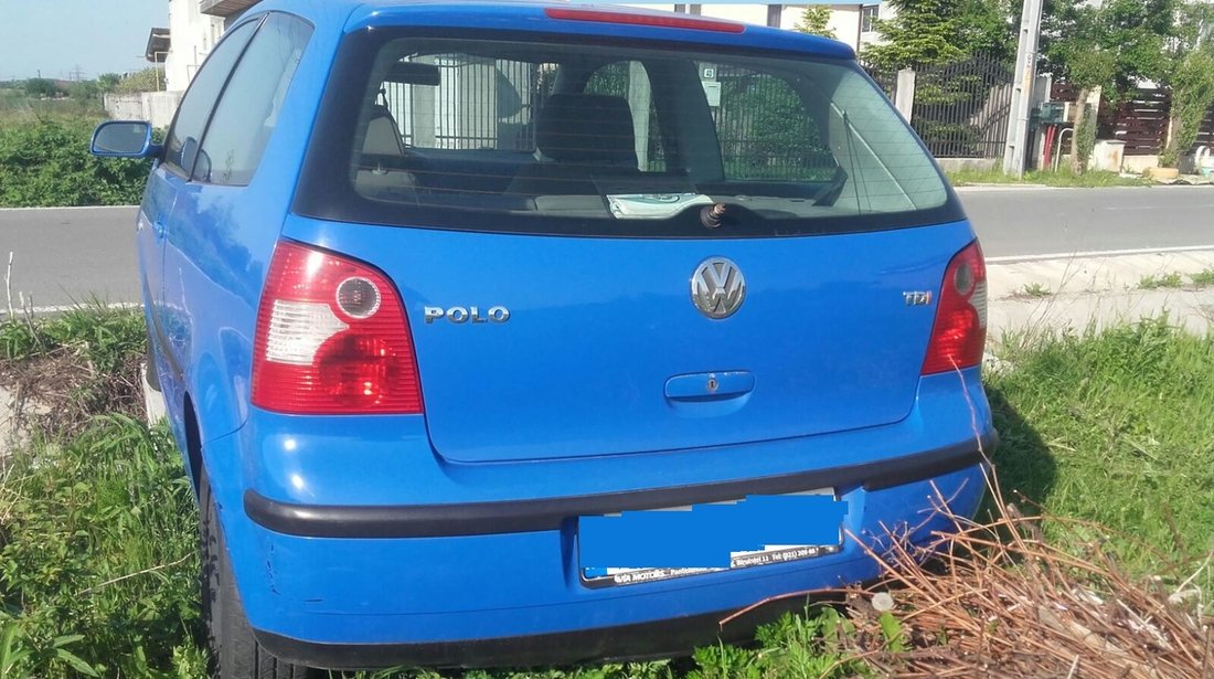 Piese volkswagen polo 1400 diesel an 2004 albastru in 2 usi