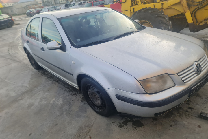 Piese Volkswagen VW Bora [1998 - 2005] Sedan 1.9 TDI MT (130 hp)