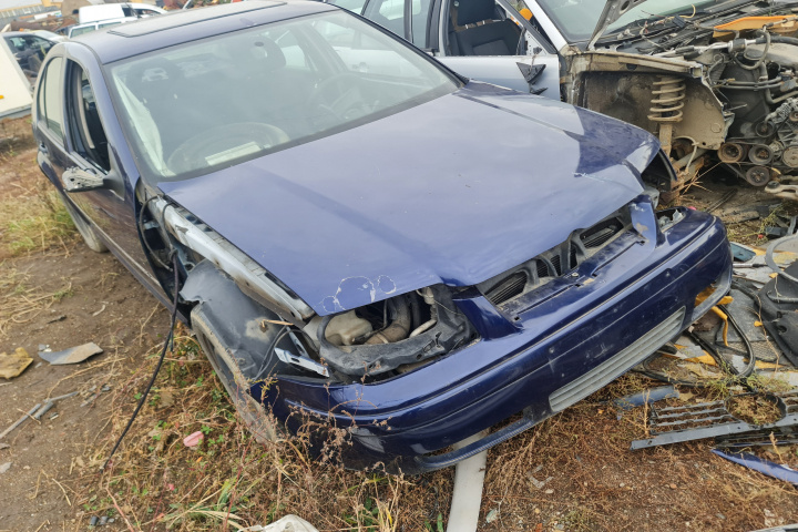 Piese Volkswagen VW Bora [1998 - 2005] Sedan 1.9 TDI MT (130 hp)
