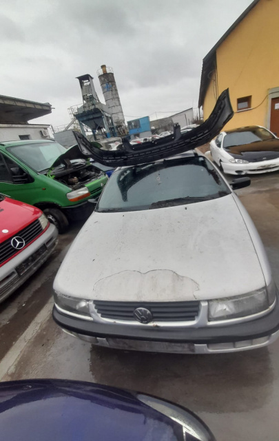 Piese Volkswagen VW Passat B4 [1993 - 1997] wagon 1.9 TD MT (75 hp)