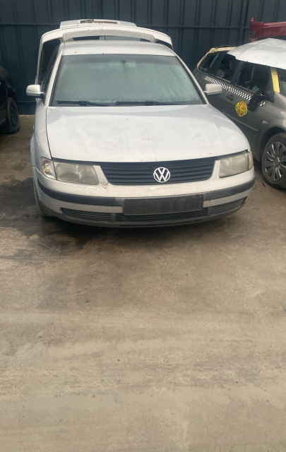 Piese Volkswagen VW Passat B5 [1996 - 2000] Sedan 4-usi 1.9 TDI MT (115 hp)