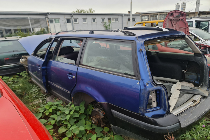 Piese Volkswagen VW Passat B5 [1996 - 2000] wagon 1.9 TDI MT (115 hp)