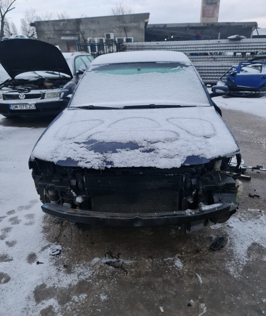 Piese Volkswagen VW Passat B5.5 [facelift] [2000 - 2005] Sedan 1.9 TDI MT (101 hp)