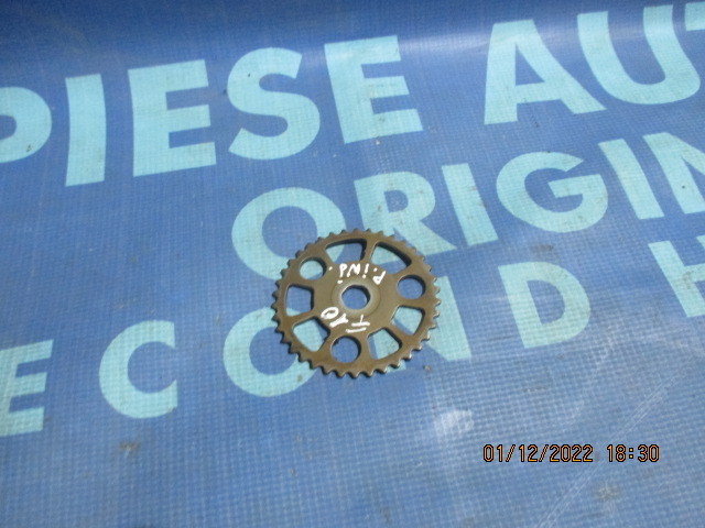 Pinion angrenaj anexe BMW F10 528i; 7516128 (pompa vacuum)