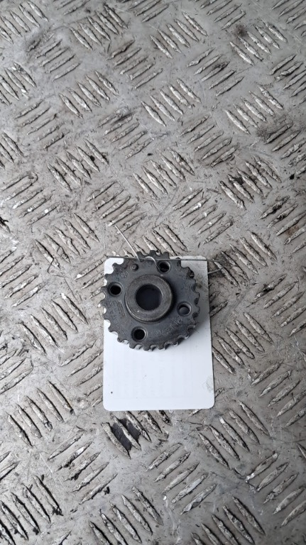 Pinion arbore cotit Vw Golf 7 1.6 TDI cod motor DDY an 2017 cod 04L105263C cu doar 35000 km
