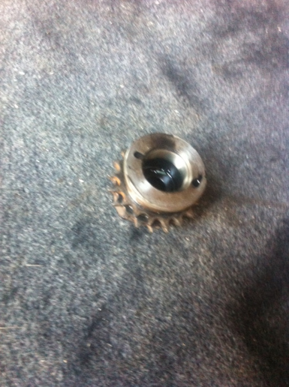 Pinion distributie vibrochen Ford Focus [1998 - 2004] wagon 5-usi 1.8 Tddi MT (90 hp) (DNW)