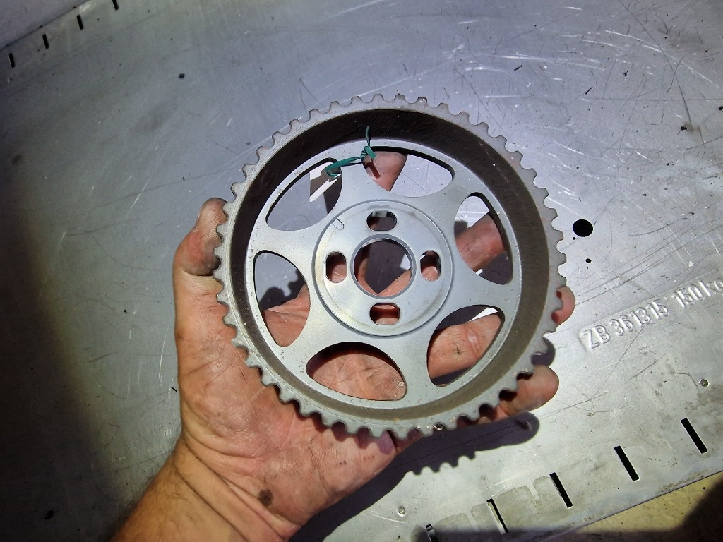 Pinion Distributie Volvo S60 XC60 V40 Euro 5