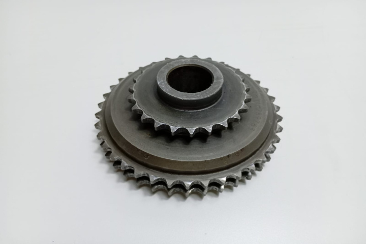 Pinion pompa injectie 13522247566 BMW Seria 5 E39 [facelift] [2000 - 2004]