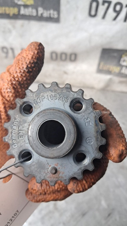 Pinion vibrochen VW Passat B6 1.6 TDI CAY an 2010 cod 03P105263