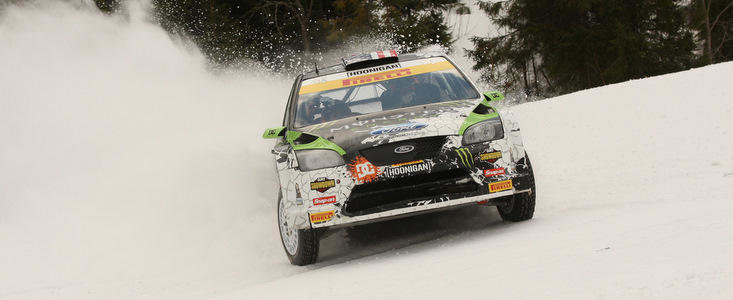 Pirelli si Ken Block au facut spectacol pe zapada din Rusia Pirelli si Ken Block au facut spectacol pe zapada din Rusia