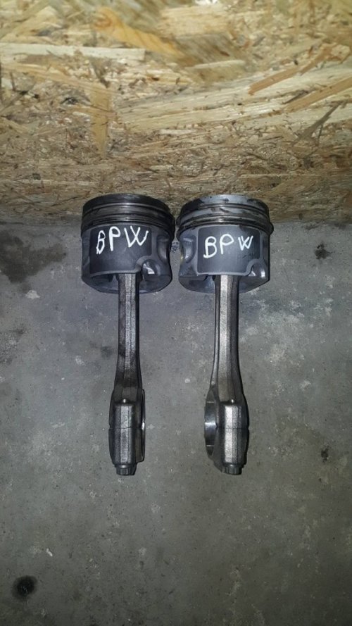 Pistoane audi a4 b7 2.0 tdi bpw 140 cai