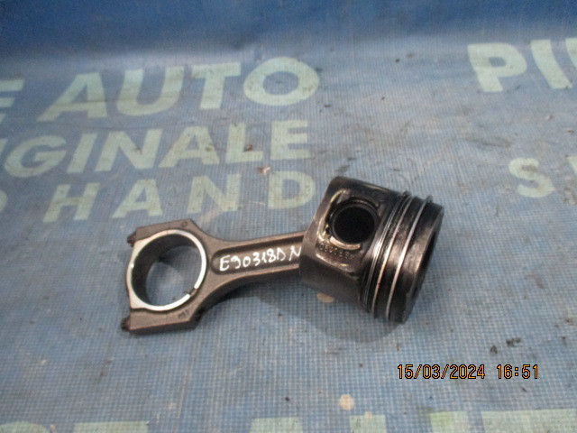 Pistoane BMW E90 318d N47D20A; 7810825 (06)