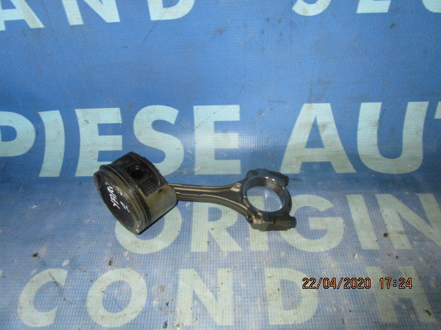 Pistoane Toyota Yaris 1.3vvt-i