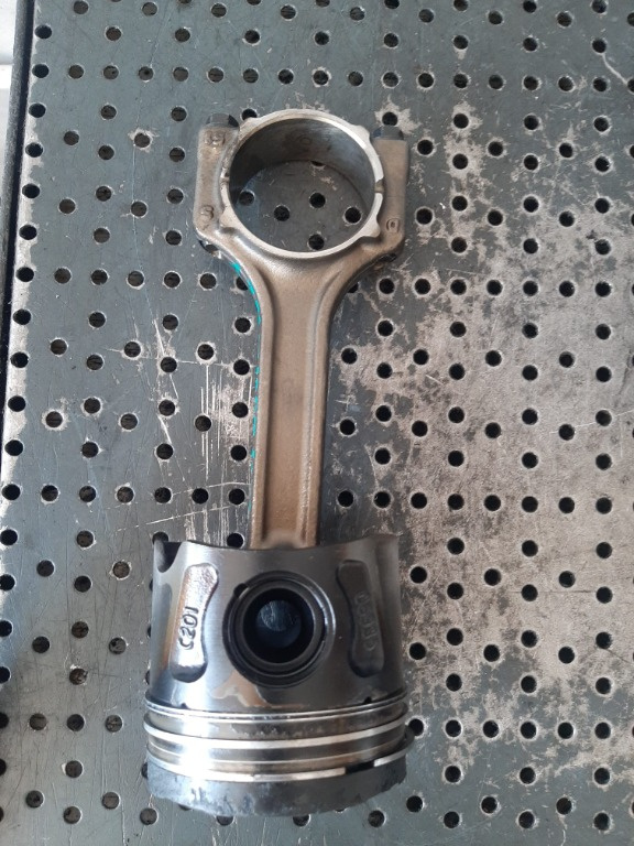 Piston cu biela 1.3 d 199b1000 fiat punto 500 lancia ypsilon euro 5