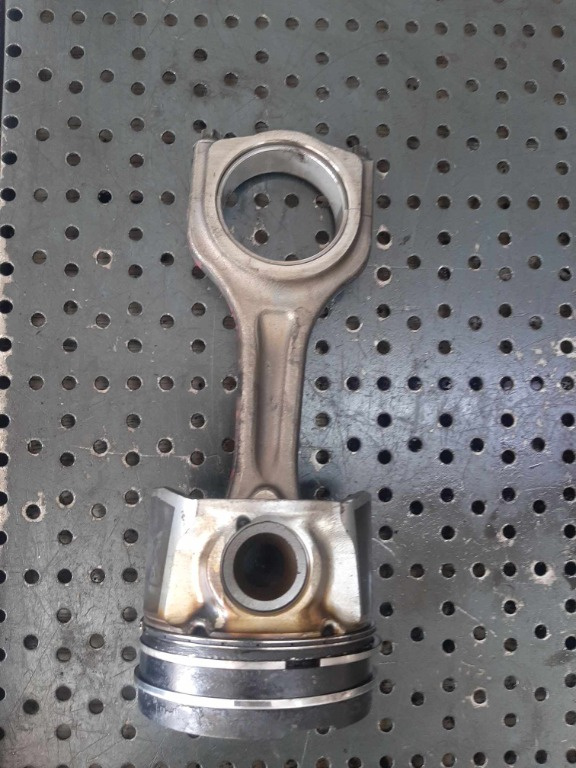 Piston cu biela 1.4 tdci f6jb ford fiesta 5
