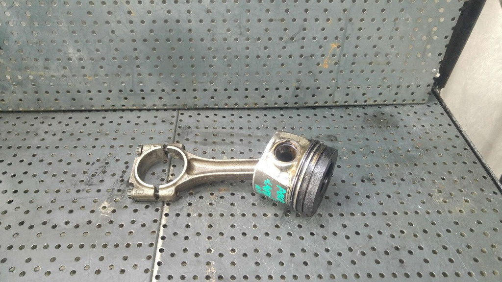 Piston cu biela 1.4 tdi vw polo 9n