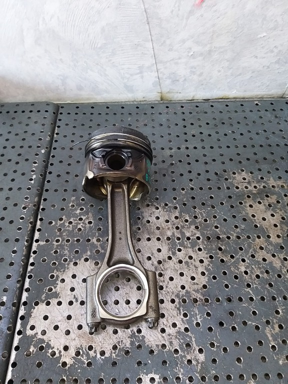 Piston cu biela 1.5 d bmw seria 2 f45
