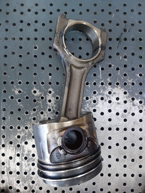 Piston cu biela 2.0 d n47d20d bmw seria 5 f11 f10