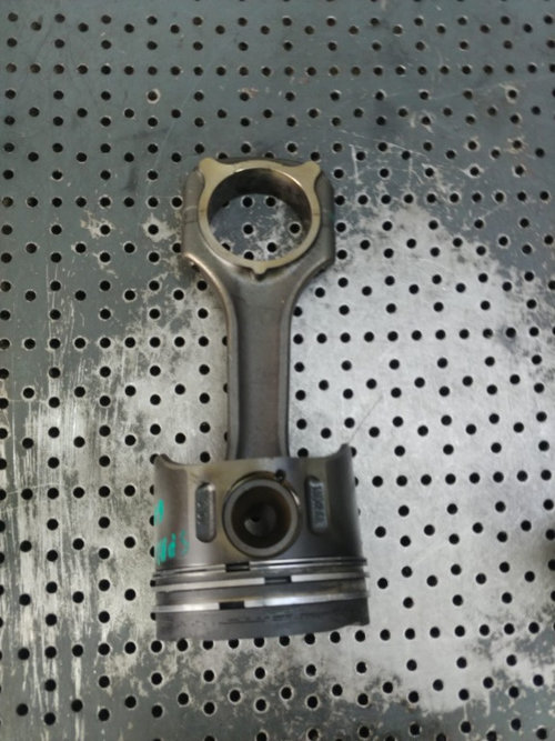 Piston cu biela 2.2cdi 611981 mercedes sprinter 903