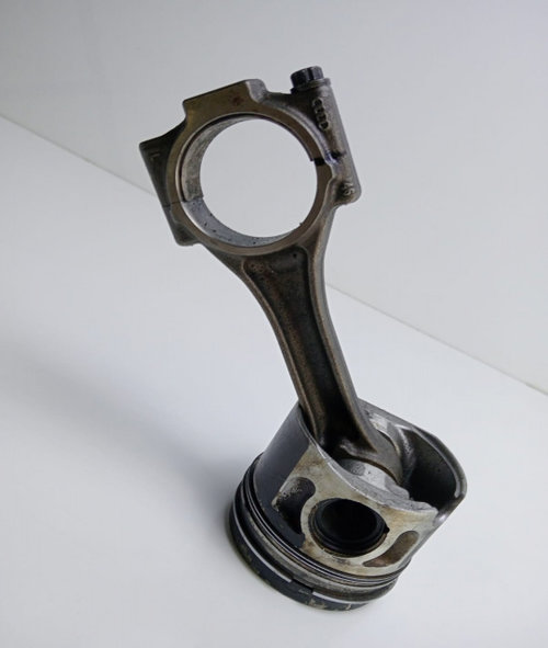 Piston cu biela BXE 0386 DE Audi A3 8P [2003 - 2005]