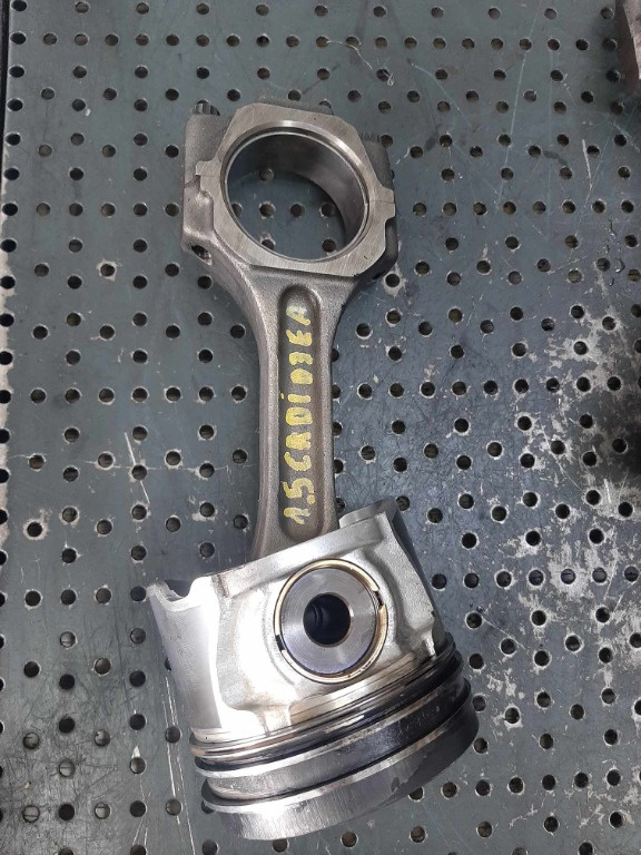 Piston cu biela hyundai matrix getz accent 1.5 crdi d3ea euro 3